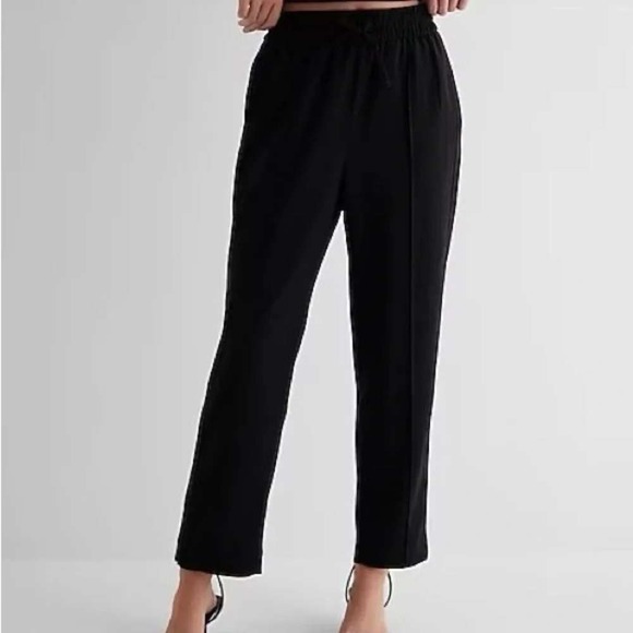 Express Pants - NWT Express High Waisted Seamed Ankle Jogger Pants Women Medium Black Lightweigh